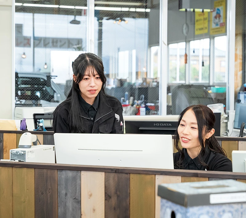 社員